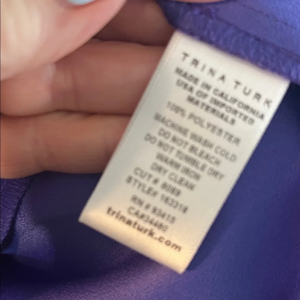 Trina Turk Sleeveless Dress V-neck Front Zipper Purple Size 4